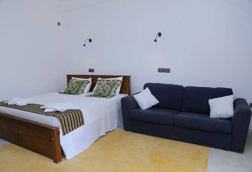 Пансион Sigiriya Rock Hide