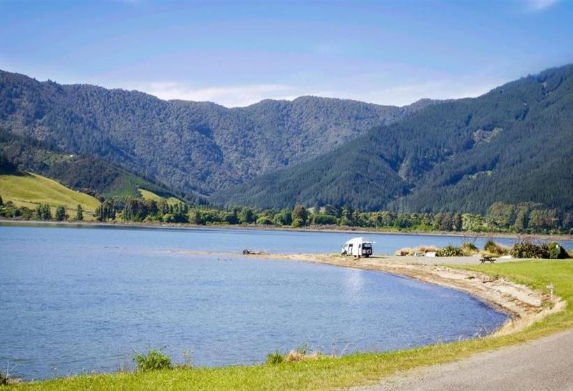 פנסיון The Red Shed, Anakiwa