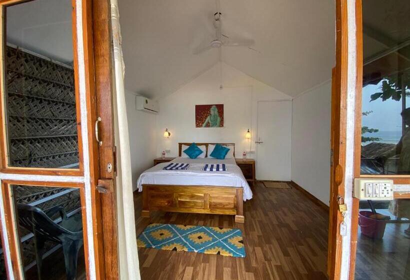 منتجع Omkar Beach Bungalow