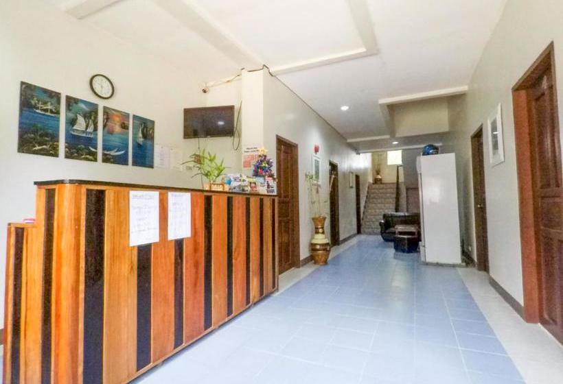 فندق صغير Overcomer Lodge