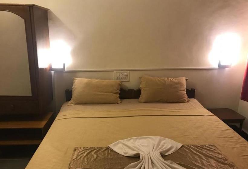 הוסטל Super Deluxe Mansion Stay In Candolim