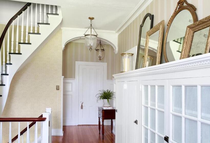 ホテル Stagecoach Inn