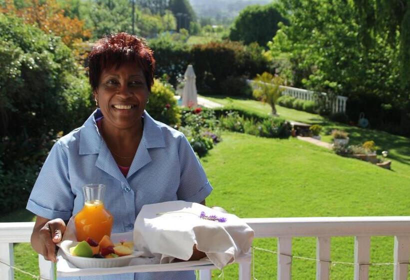 پانسیون Acara Guesthouse & Cottages