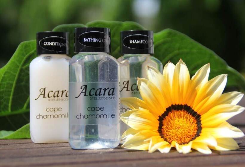 پانسیون Acara Guesthouse & Cottages