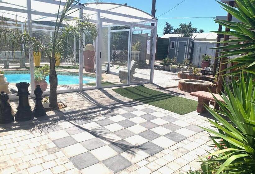 ペンション Arum Field Accommodation