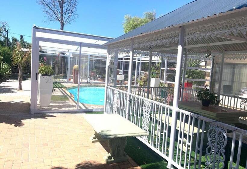 ペンション Arum Field Accommodation