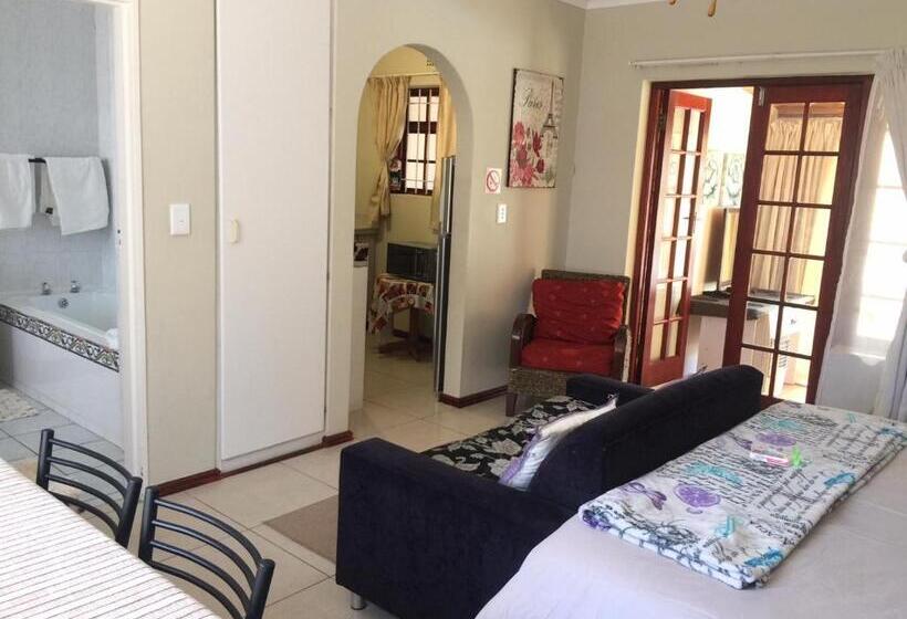 ペンション Arum Field Accommodation