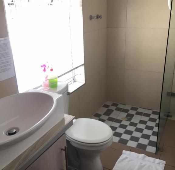 ペンション Arum Field Accommodation