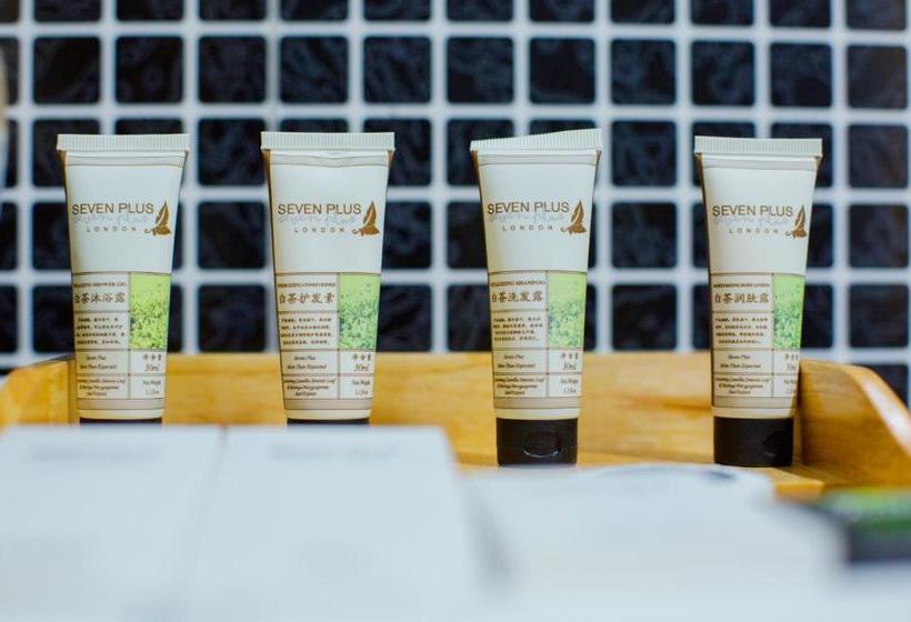 بنسيون Floral Joy  · Po Shan Gong Guan Fenghuang