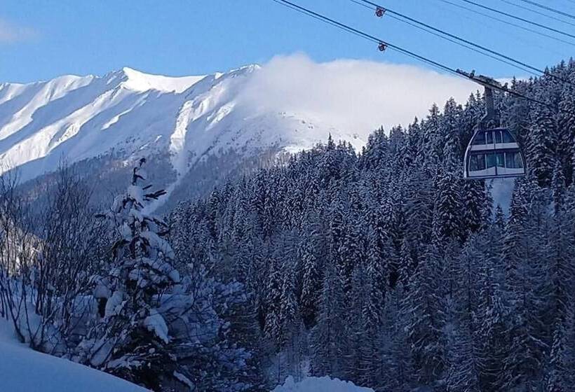 بنسيون Garni Appartement Collina