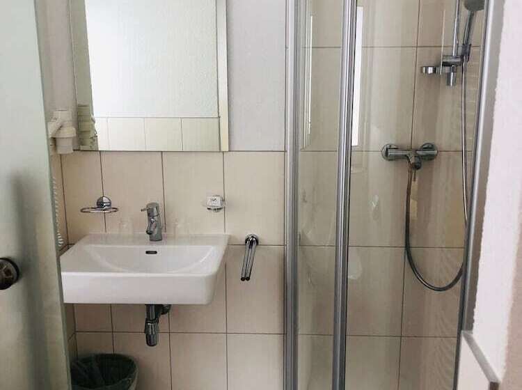 بنسيون Garni Appartement Collina