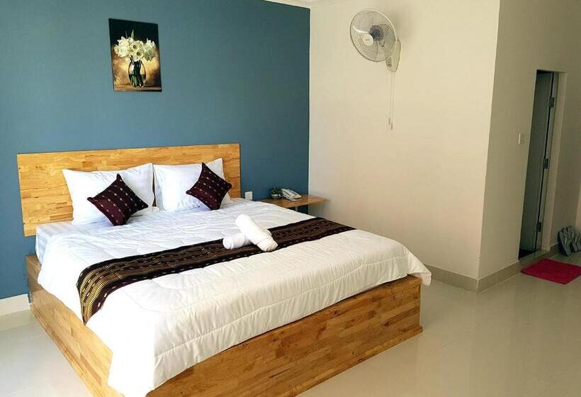 膳宿费 Lucky Hostel