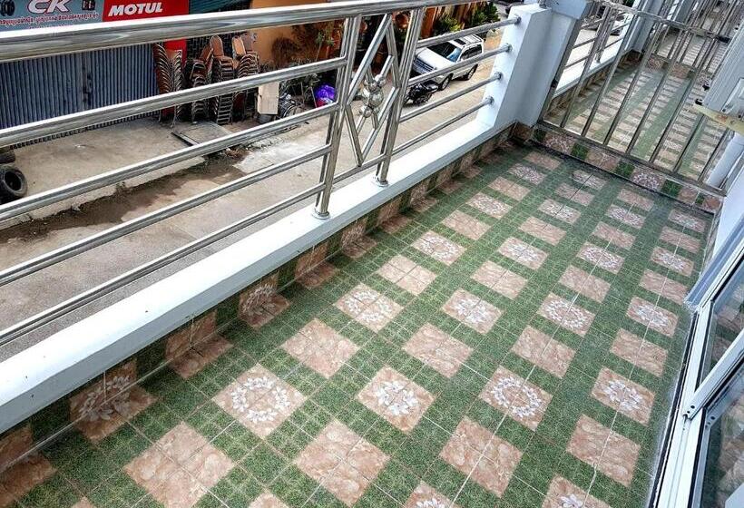 膳宿费 Lucky Hostel