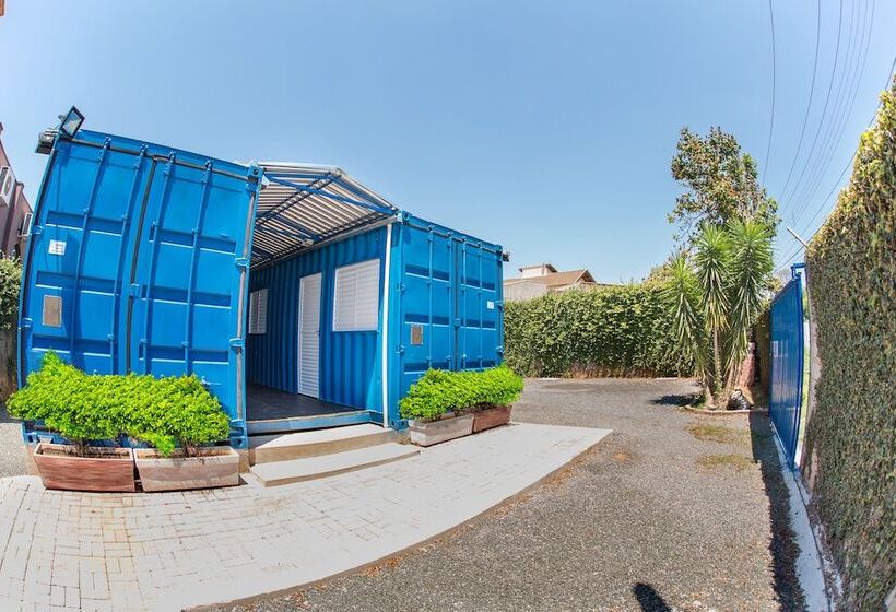Пансион Residencial Villa Container