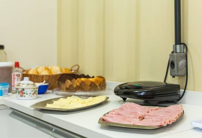 Пансион Residencial Villa Container