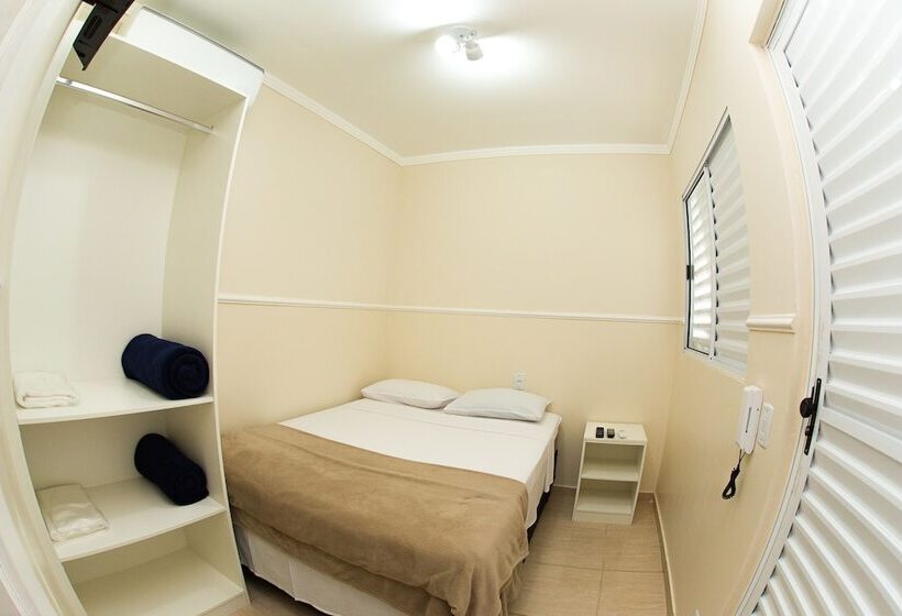 Пансион Residencial Villa Container