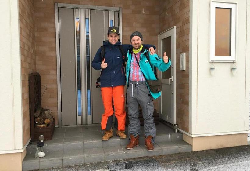 פנסיון Santari