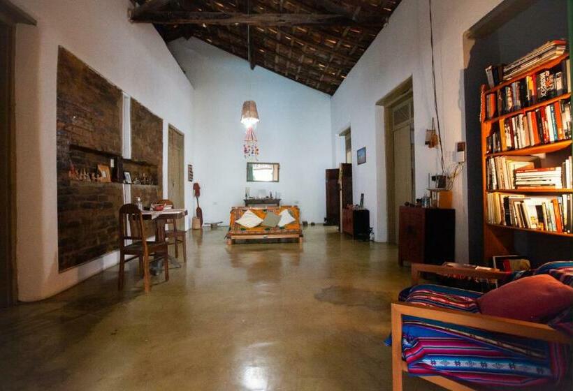 بنسيون Sertões Hospedaria & Cultura