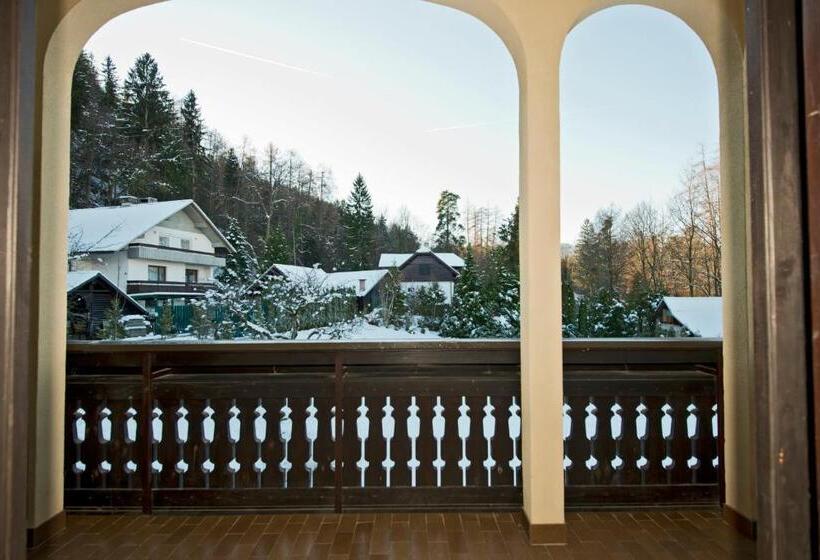 پانسیون Vila Lipa