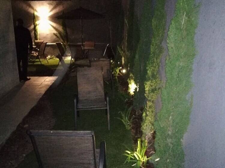 Shams Alweibdeh Hotel Apartments