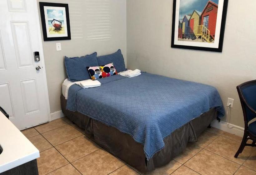 Harding Miami Beach Apartments