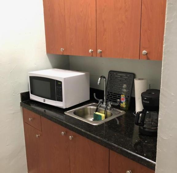 Harding Miami Beach Apartments