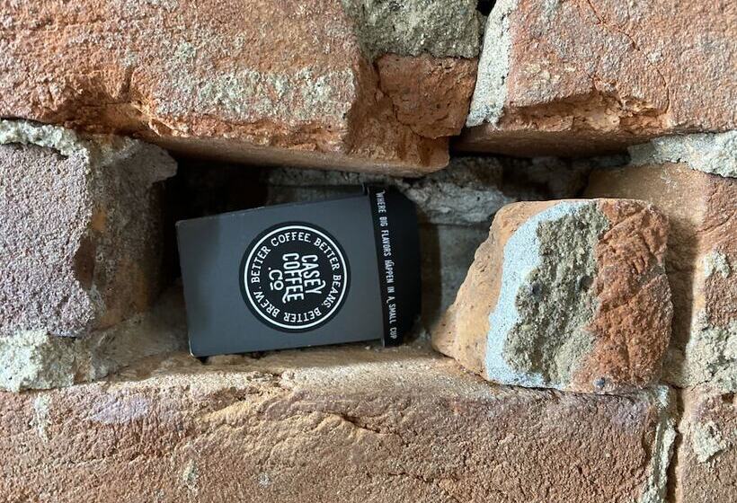 فندق Eighteenninety Sleepover