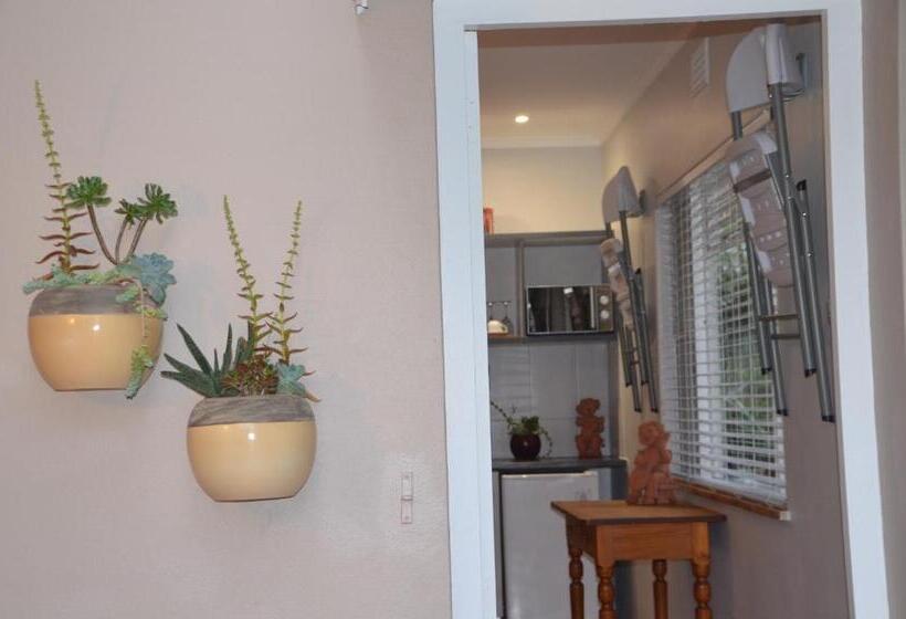 ペンション Anni Bos