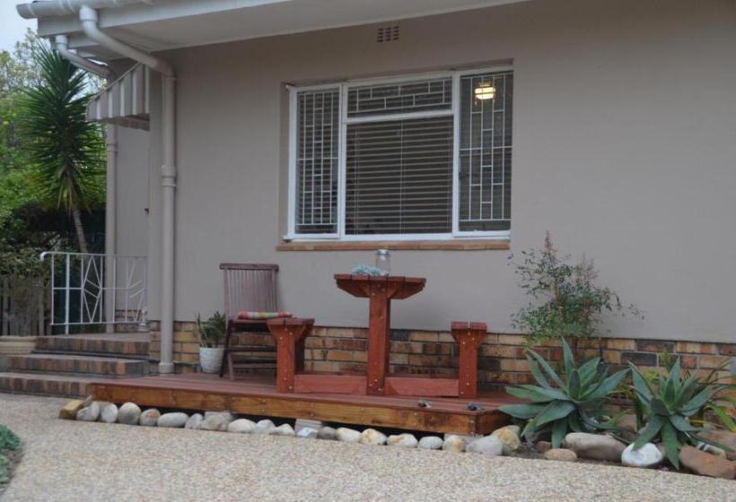 ペンション Anni Bos