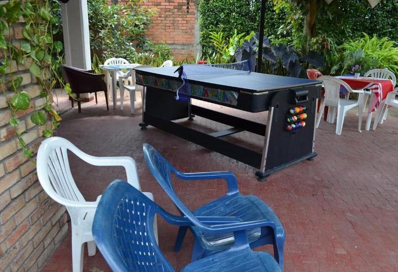 Пансион Aptos Por Dias A 3 K Del Parque Del Café