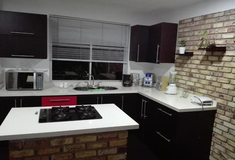 Пансион Aptos Por Dias A 3 K Del Parque Del Café