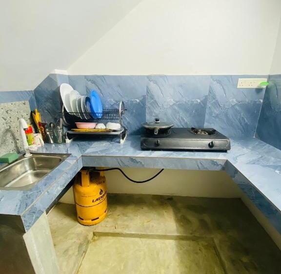 ペンション Royal Ace Unawatuna