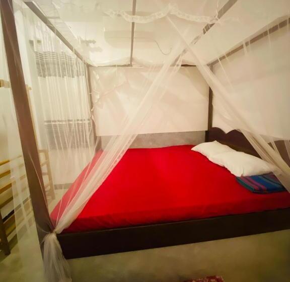 ペンション Royal Ace Unawatuna