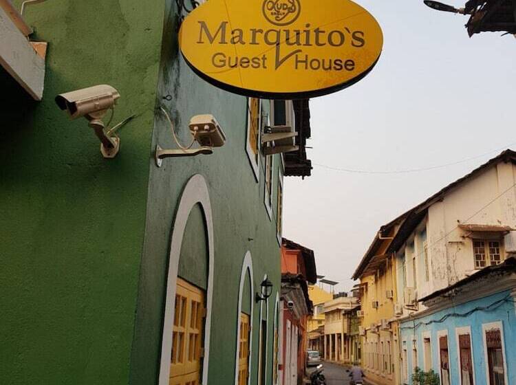 Pensjonat Marquito S Guest House