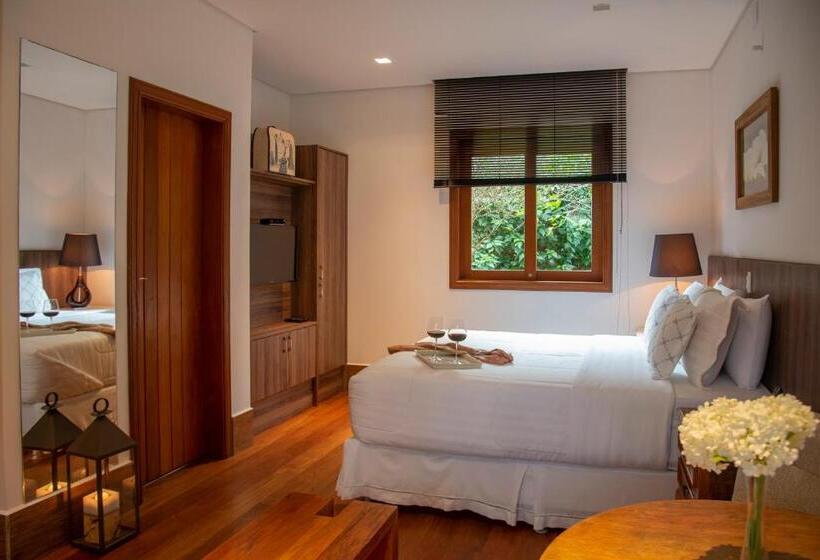 펜션 Pousada Déllis