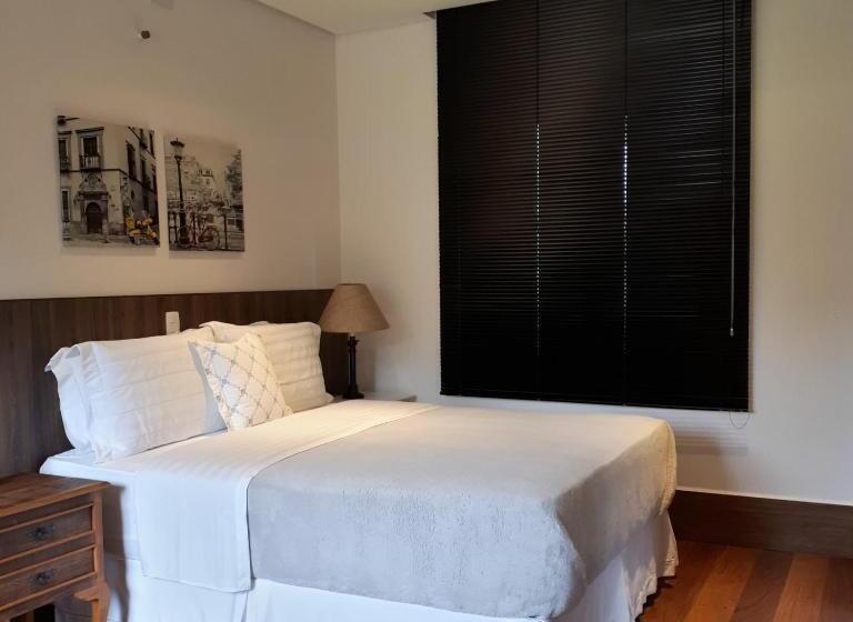 펜션 Pousada Déllis