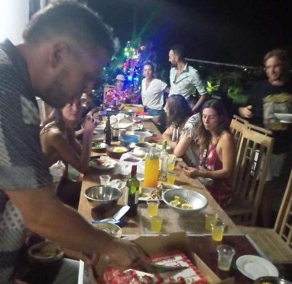 بنسيون Siri Medura Surf Yoga Meditation Guesthouse And Hostel