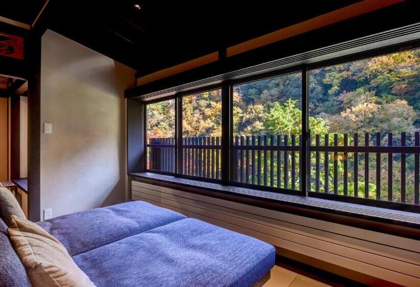 ריוקאן Kyousen