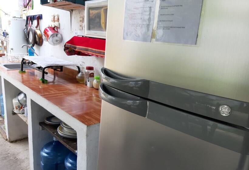 فندق صغير Hostal Guacamayas