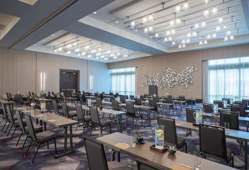 فندق Renaissance Columbus Westervillepolaris