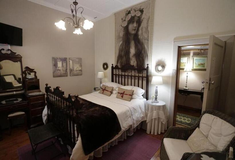 פנסיון A La Maison Boutique Guesthouse