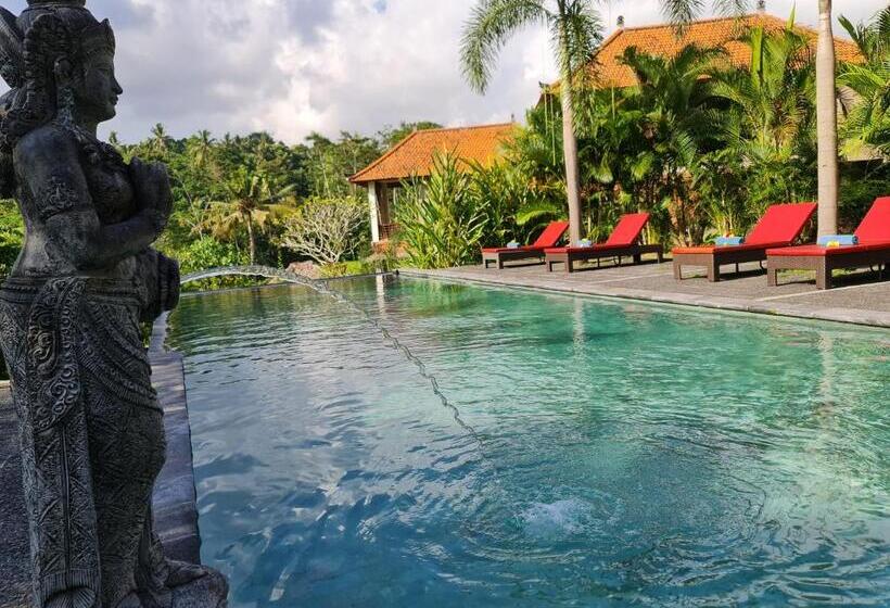 펜션 Alamdhari Resort And Spa