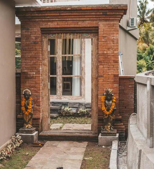 פנסיון Alamdhari Resort And Spa