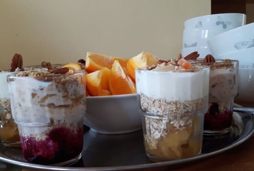 بنسيون Farnham View B & B Near Farnham Estate