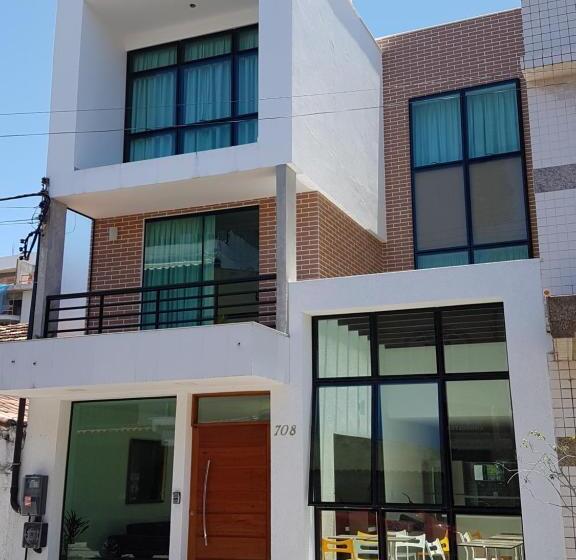 بنسيون Pousada La Portella