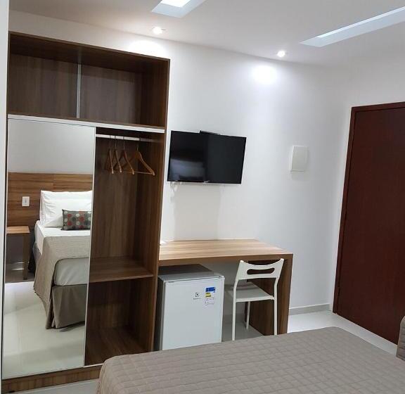 بنسيون Pousada La Portella