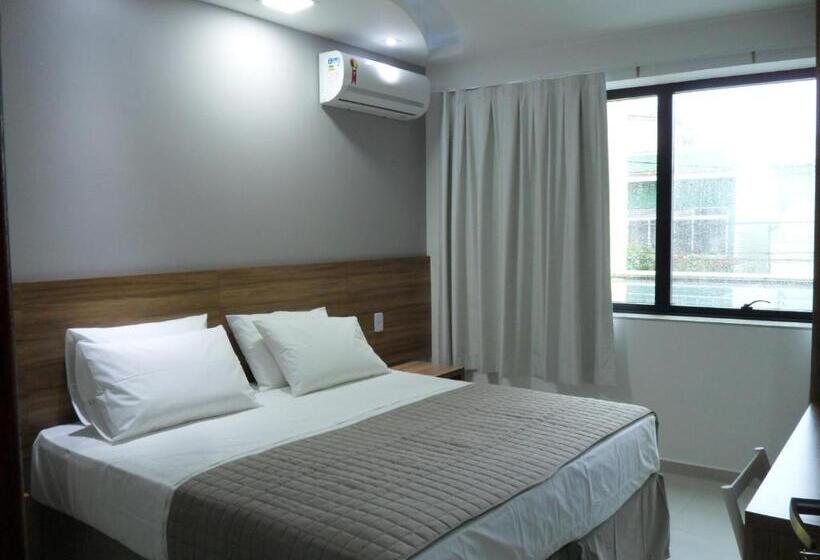 بنسيون Pousada La Portella