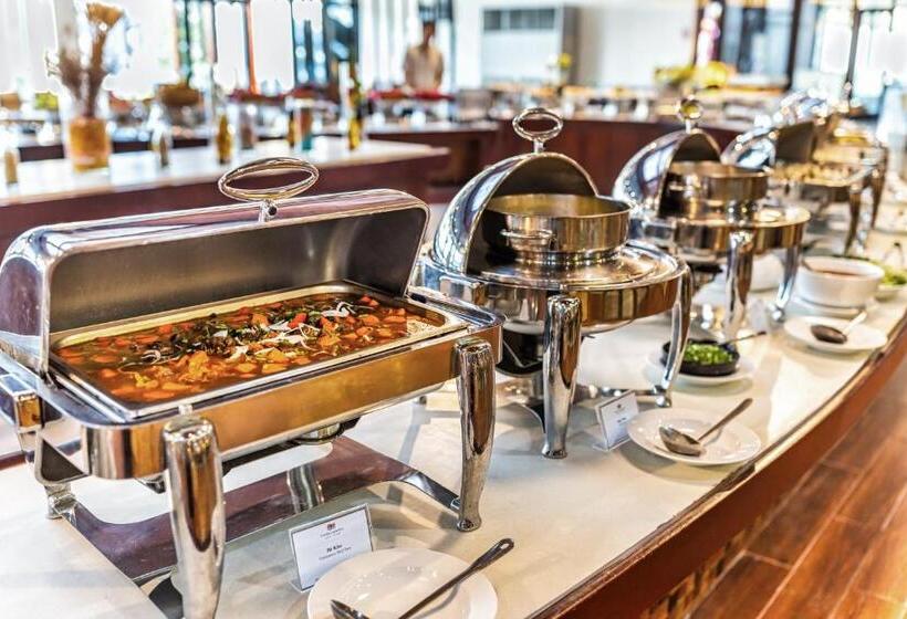 Vietsovpetro Ho Tram Beach Resort & Spa