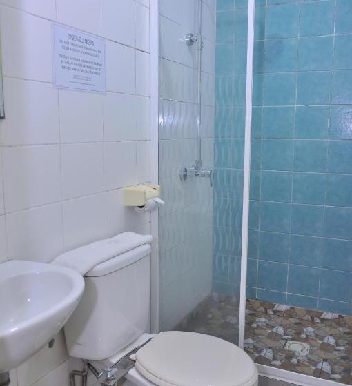 호스텔 Kuching Transit Inn