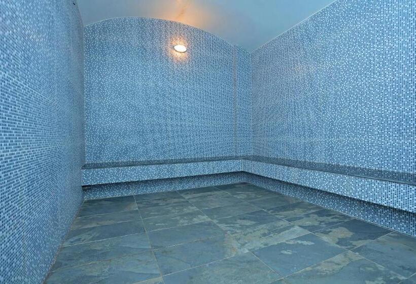 Eco Garden Residences